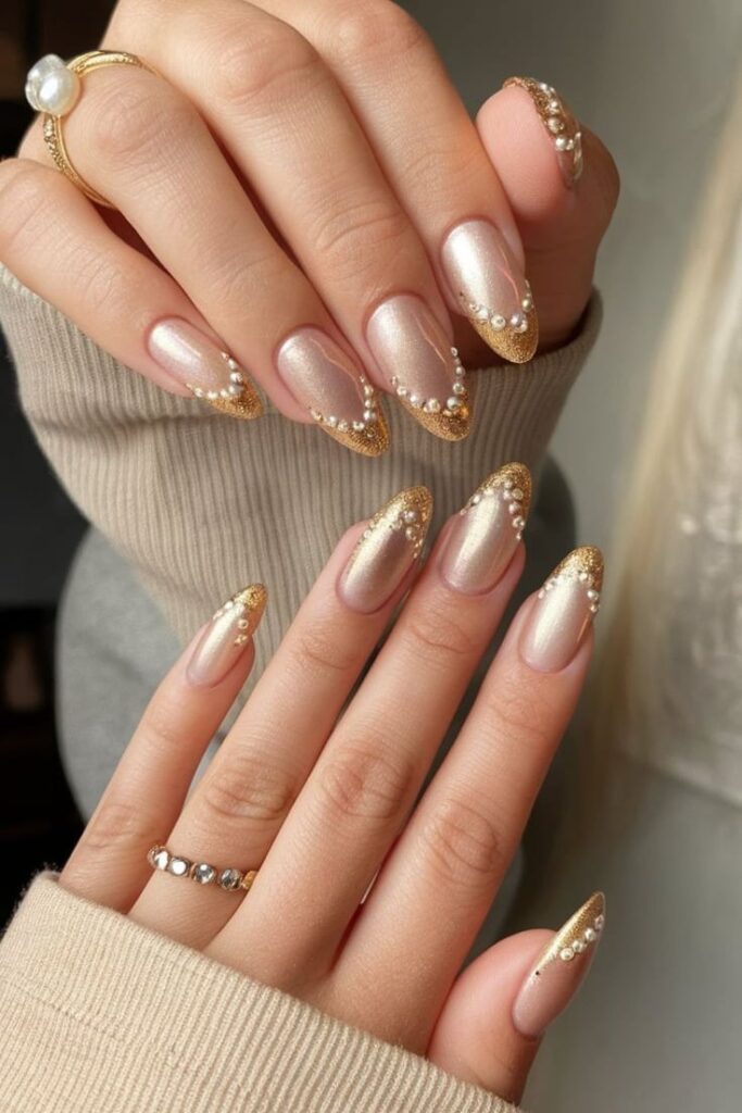 Almond Nails with Gold Foil