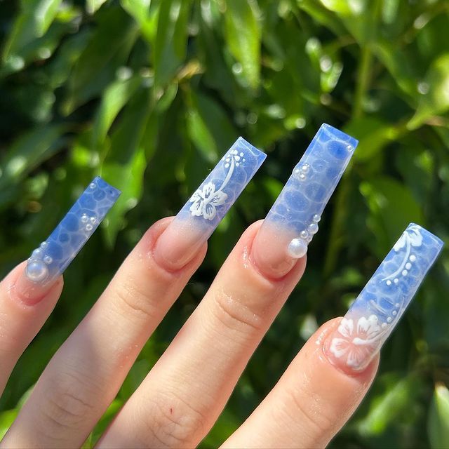 Pool Water Nails