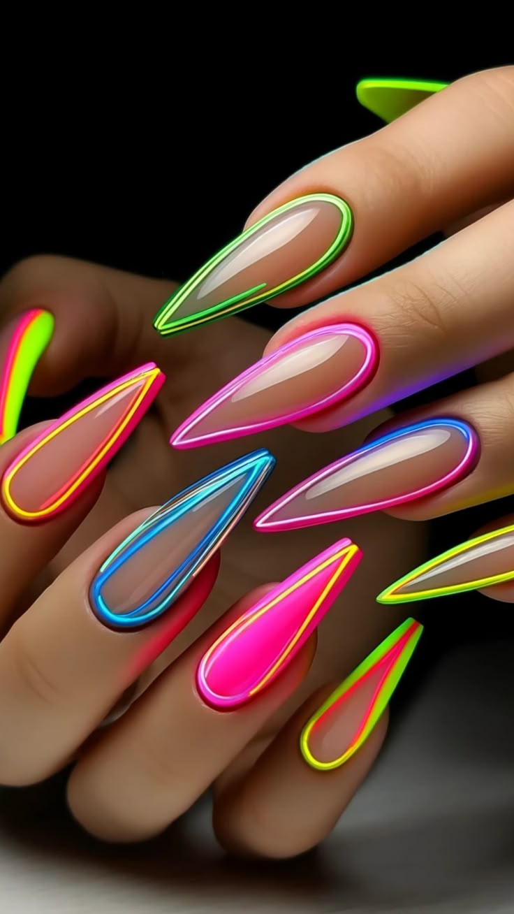 Beautiful Long Nail Ideas for Summer 2025